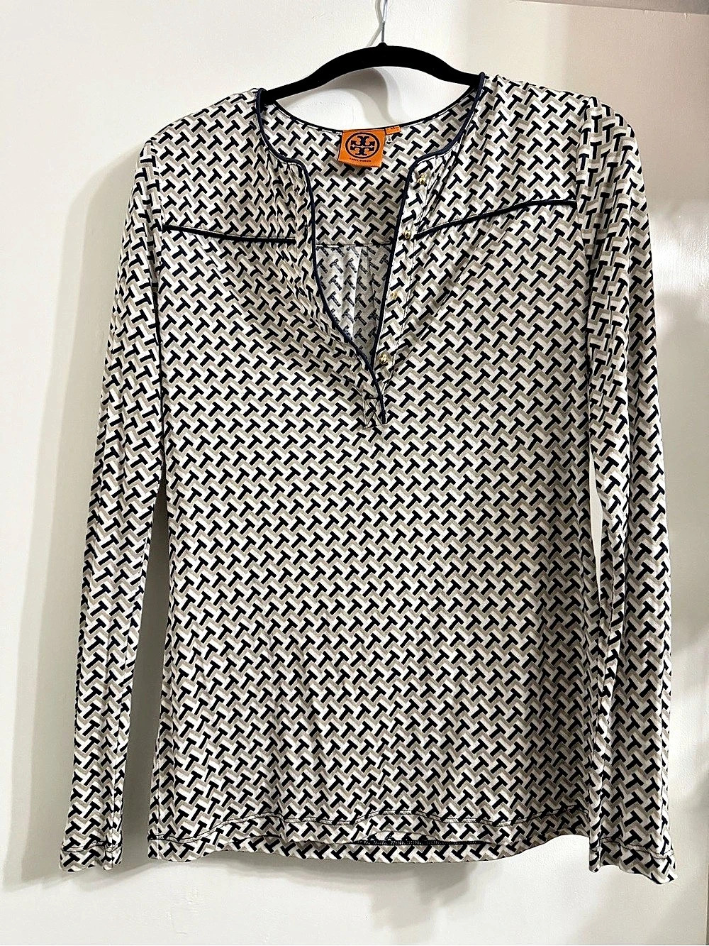 Tory Burch Geometric Long Sleeve Blouse in Black & White Size XS Like N